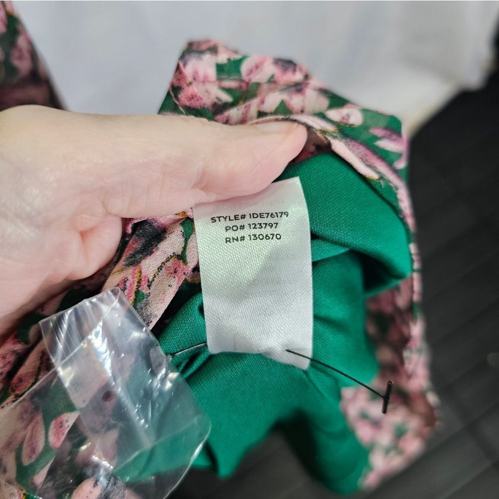 Floral Long Sleeve Dress - Picture 9 of 14